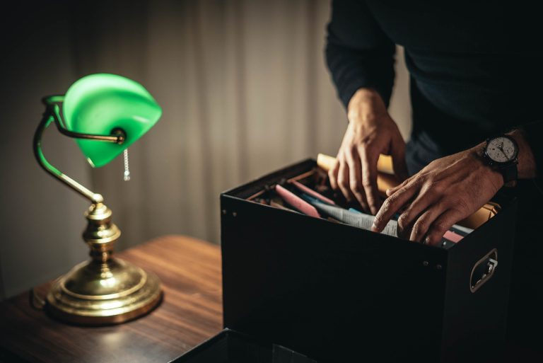 How to Keep Your Business Acquisition Search Organized and Efficient?